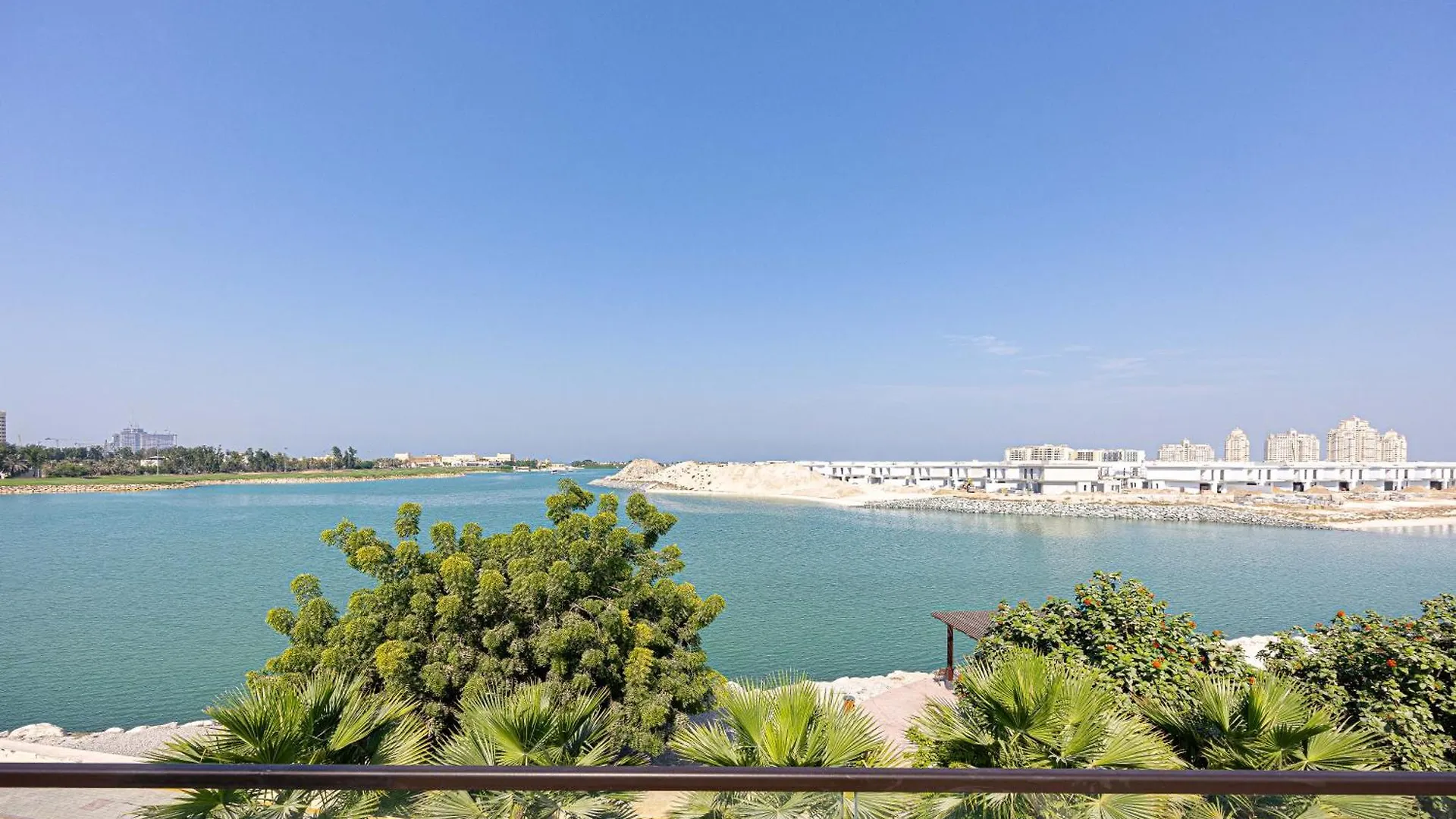 Waterfront Villa At Al Hamra With Swimming Pool Ras al-Khaimah