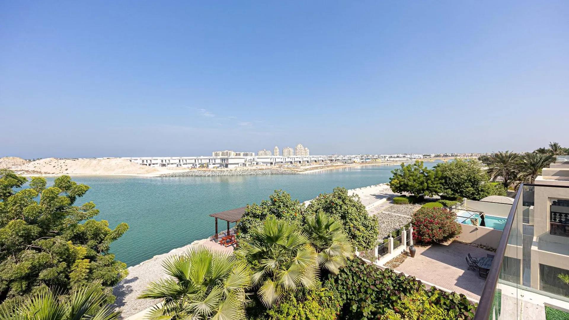 Waterfront Villa At Al Hamra With Swimming Pool Ras al-Khaimah 0*,